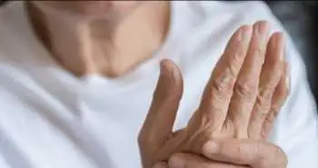 Як показано у дослідженні, зміна терапії упадацитинібом, на адалімумаб, є безпечно-ефективною