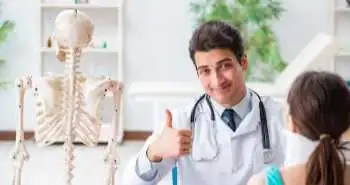 Ромосозумаб збільшує щільність і міцність кістки у жінок в постменопаузі